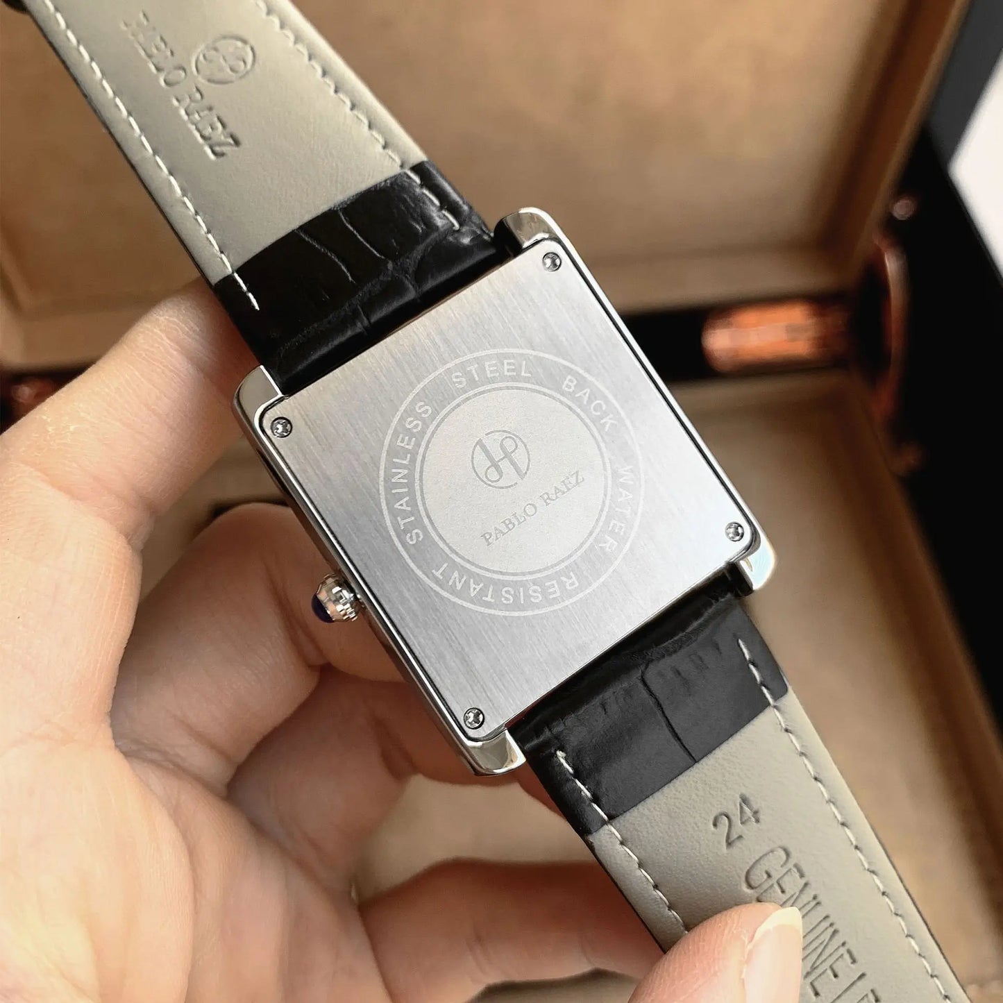 Men’s Retro Business Quartz Watch – Waterproof, Calendar, Luxury Design